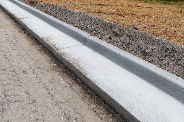 Cost of Concrete Curbing Repair in Jeffersonville