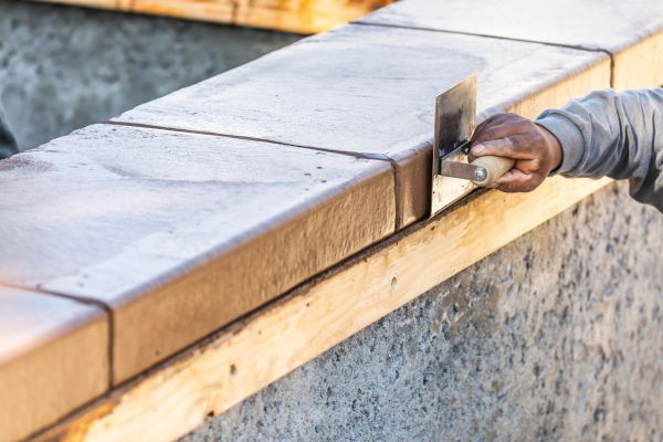 Cost of Concrete Coping Repair in Jeffersonville